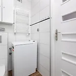 Dworcowa By Renters Колобжег
