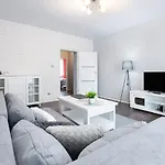 Dworcowa By Renters Apartamento
