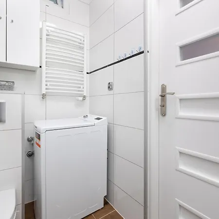 Dworcowa By Renters Колобжег